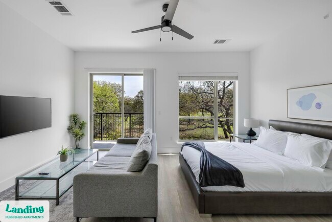 650 E Sycamore St unit 3217, Denton, TX 76201 - photo 5