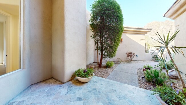 11099 E Desert Vista Dr, Scottsdale, AZ 85255 - photo 2