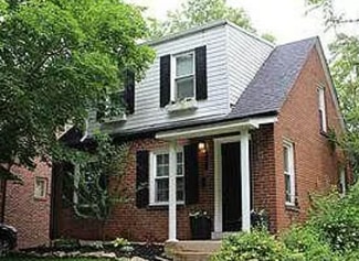 6136 Victoria Ave, Saint Louis, MO 63139