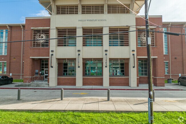 Phillis Wheatley Community School welcomes the Treme-Lafitte students in New Orleans.