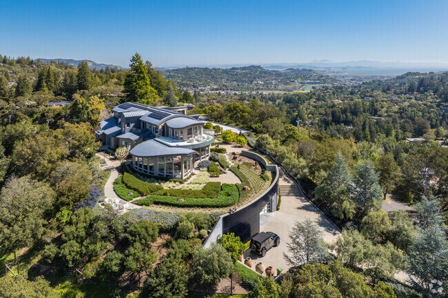This home in Kentfield has 360 degree views of Mt Tam as well as bay views.