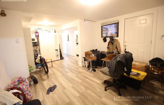 768 Columbus Ave unit 5, Boston, MA 02120 - photo 3