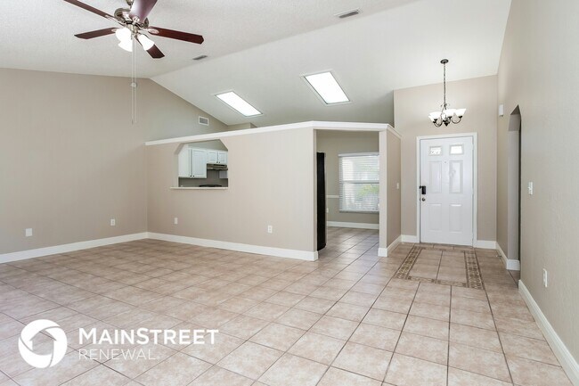 2478 Pine Chase Cir, Saint Cloud, FL 34769 - photo 5