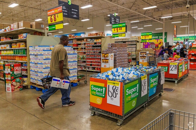 Super 1 Foods in Sunset Acre is a budget friendly option for groceries.