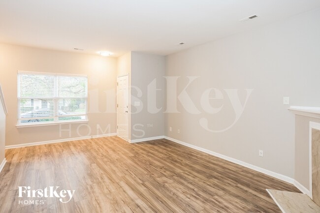 8122 Chatham Oaks Dr, Concord, NC 28027 - photo 7