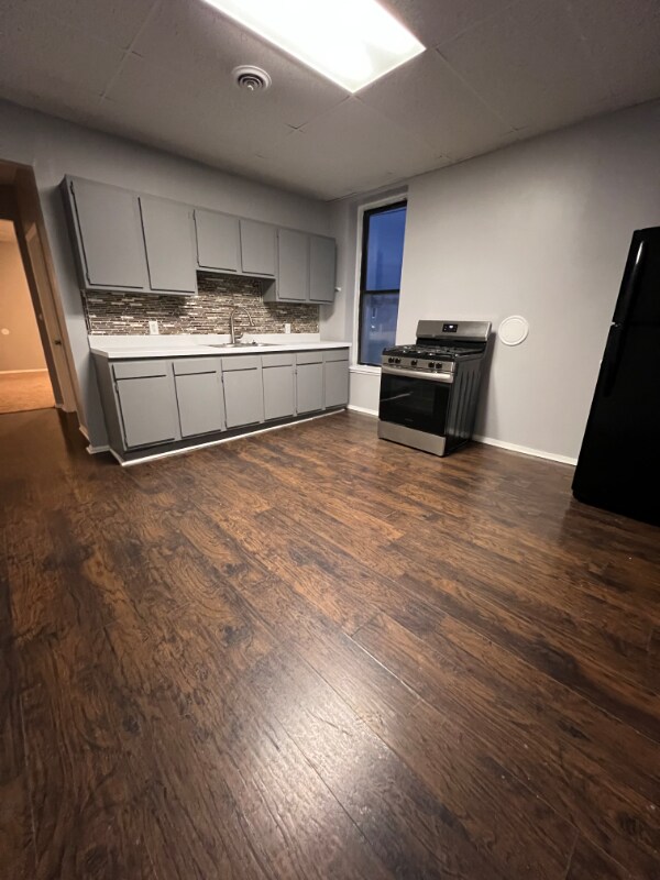 1 Russell Place unit 1A, Watervliet, NY 12189 - photo 3