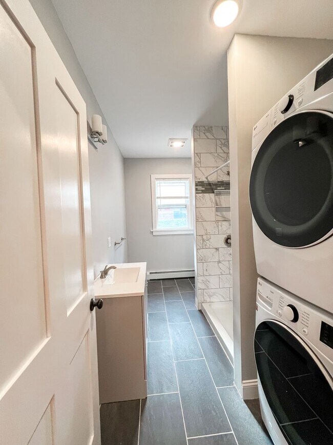 27-29-29 Pine St unit 29 Pine St, Burlington, VT 05401 - photo 3