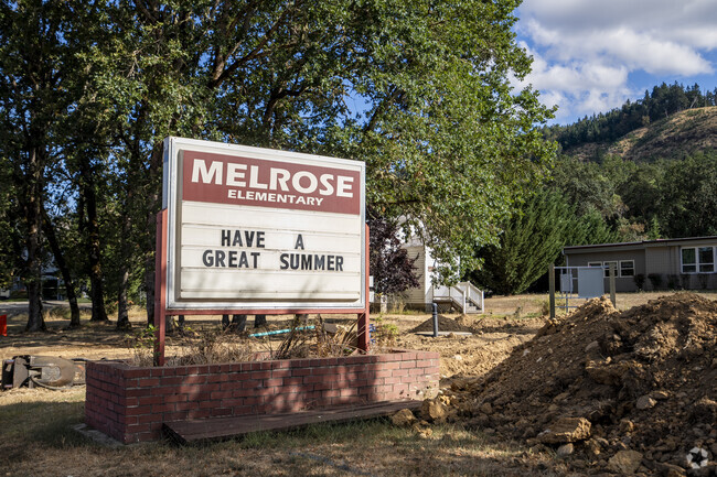 Building bright futures at Melrose Elementary in Melrose, Oregon.