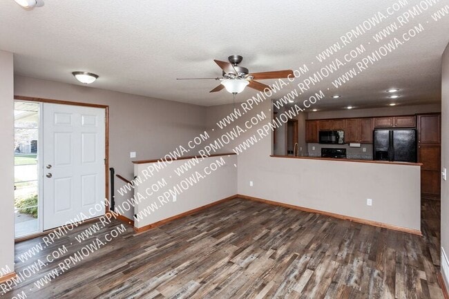 738 NE Spring St, Ankeny, IA 50021 - photo 4