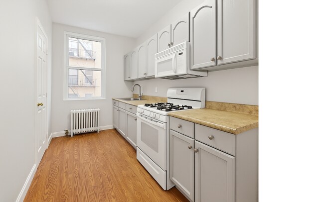 3 Centre Market Place unit 1, New York, NY 10013 - photo 3