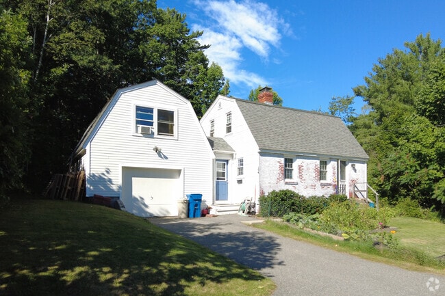 The North Deering neighborhood offers many different styles of homes.