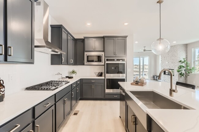 7341 Swan River St, Frederick, CO 80530 - photo 6