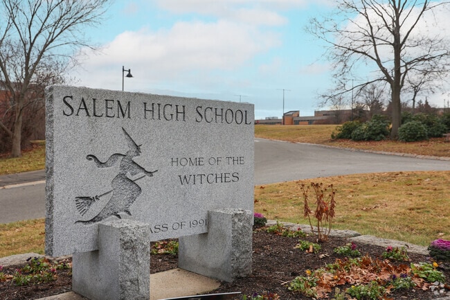 Salem High School hosts students from 9th through 12th grade.