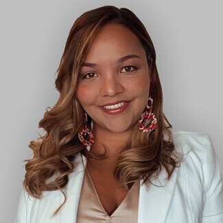 Ana Maria Van Gompel