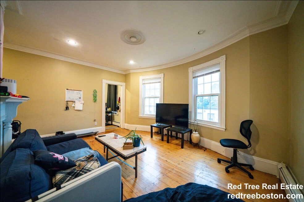135 St Alphonsus St unit 2, Boston, MA 02120 - photo 1