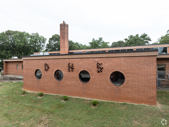 Discovery High School is one of the best schools in the country.