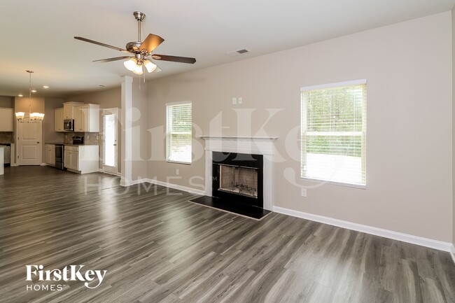 382 Stable View Loop, Dallas, GA 30132 - photo 4