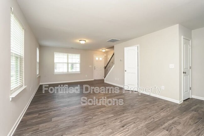 119 Red Plum Ln, Jamestown, NC 27282 - photo 4