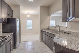 7190 Harbour Towne Pkwy S, Suffolk, VA 23435