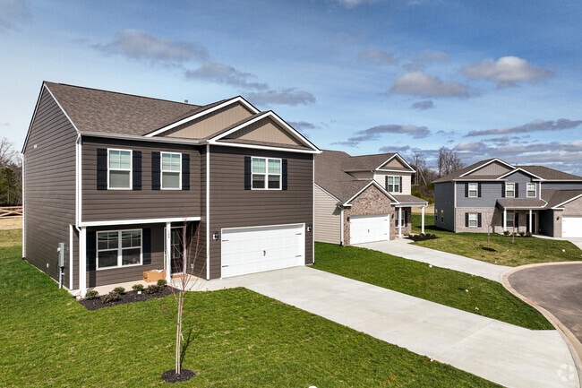 You can find new Colonial Revivals being built in areas of Oak Ridge.