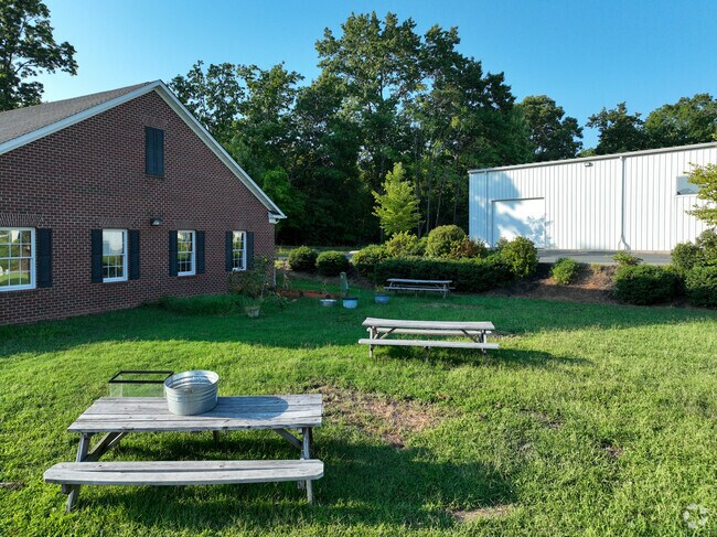 Lafayette School & Treatment Center