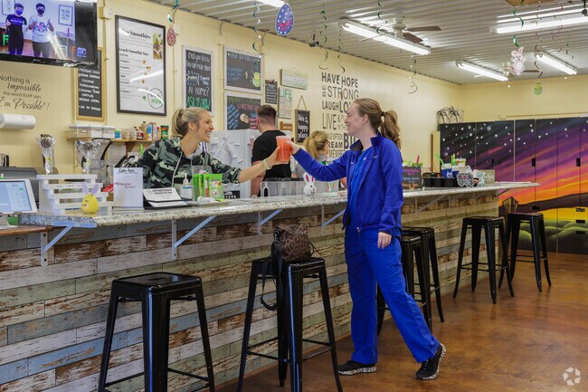 Enjoy a refreshing smoothy from The Healthy Hub in Poolesville.