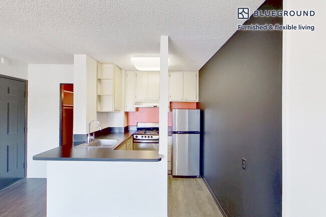 3883 Ingraham St unit FL2-ID706A, San Diego, CA 92109 - photo 5