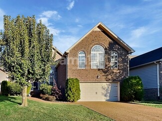 824 Daybreak Dr, Nashville, TN 37013