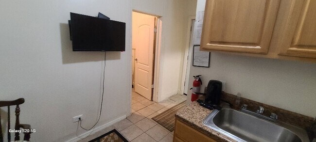 524 Timpson Place unit 4, Bronx, NY 10455 - photo 6