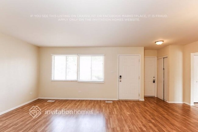 919 Surrey Ct, Joliet, IL 60431 - photo 3