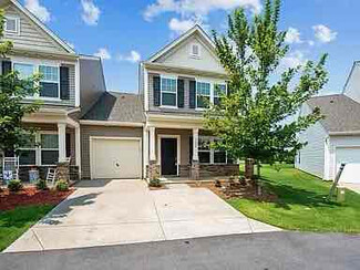 112 Davenport Dr, Statesville, NC 28677