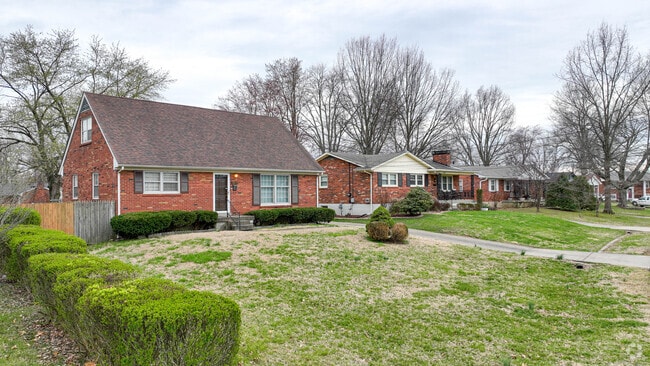 Traditional and Ranch Homes