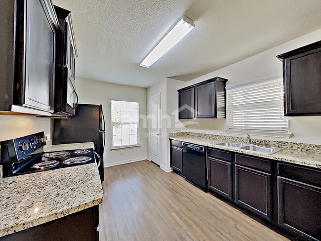 7559 Bowdre, San Antonio, TX 78252 - photo 4