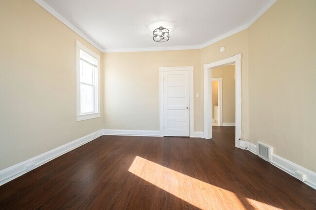 5327 Wesley Ave unit 2nd Floor, Gwynn Oak, MD 21207 - photo 4