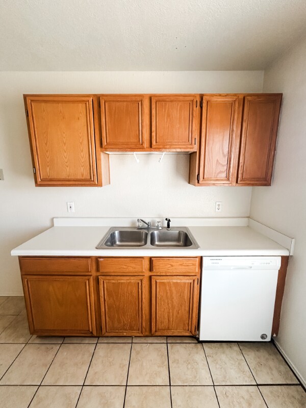 1808 Windward Dr unit D, Killeen, TX 76543 - photo 6