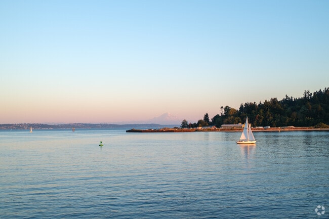 Madrona Park offers residents sweeping views of Puget Sound and Mount Rainier.