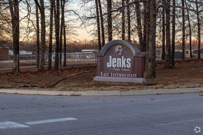 Jenks East Intermediate is located in OK.