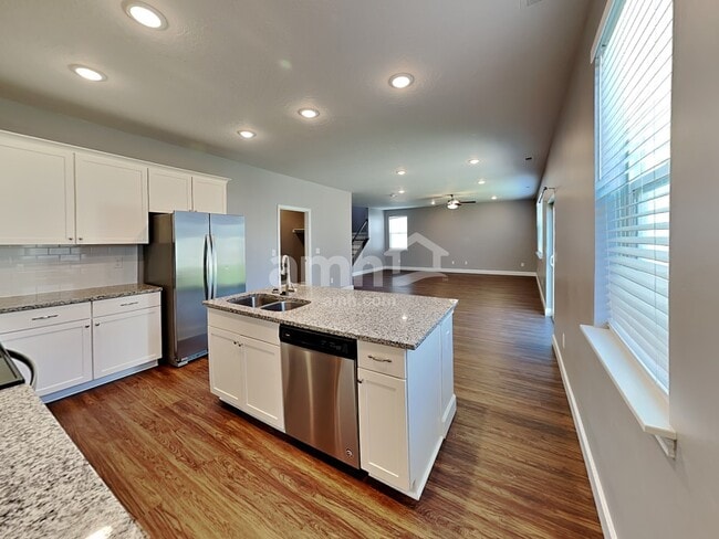 2373 E Buckskin Way, Eagle Mountain, UT 84005 - photo 3