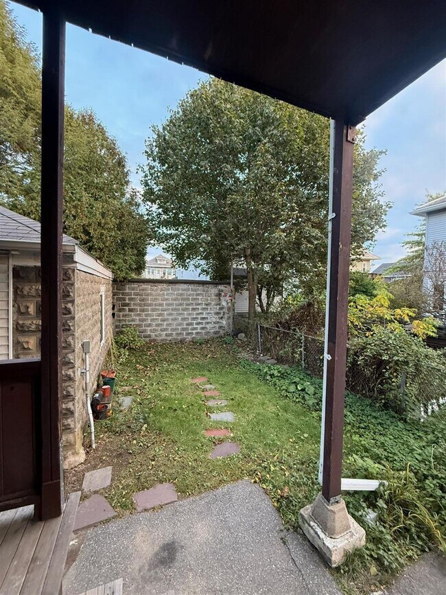 110 W Quincy St unit 1, Somerville, MA 02144 - photo 5