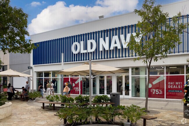 Large retail chains can be found in Kapolei.