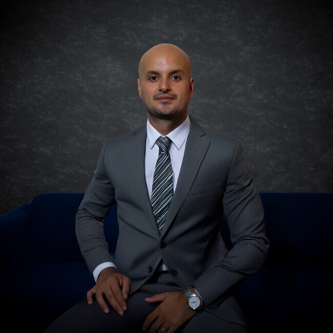 Agent Photo