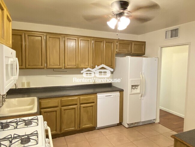 6140 N 18th Dr, Phoenix, AZ 85015 - photo 7