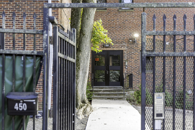 Yeshiva Ohavei Torah Of Riverdale believes its educating the future leaders of tomorrow.