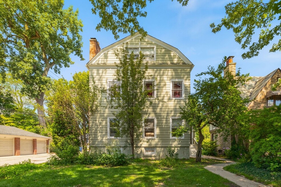 627 Library Place, Evanston, IL 60201 - photo 1