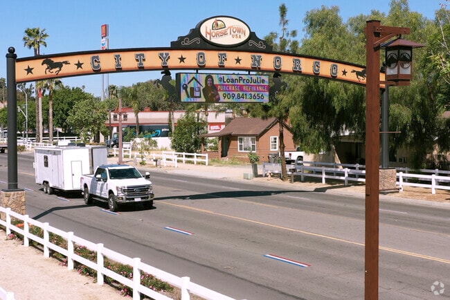 Entrance to the City of Norco, nicknamed "HorseTown USA".