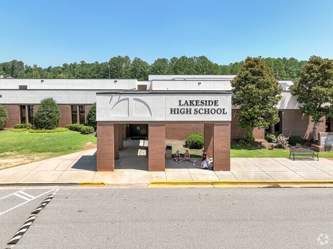 Front entrance of Lakeside High School Augusta, GA.