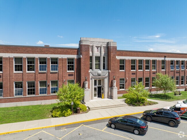 Highland Middle School in Highland, NY serves Lloyd middle schoolers.