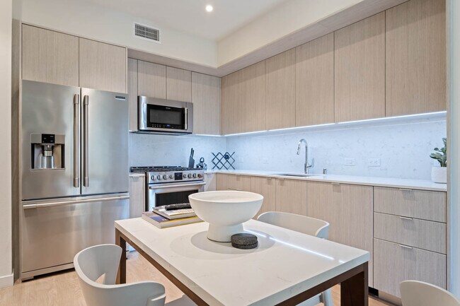 5875 Interceptor St unit Serenity Suite 321A-, Los Angeles, CA 90045 - photo 3