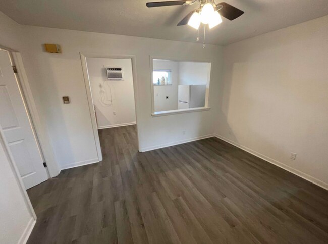 340 6th Ave unit 6, Huntington, WV 25701 - photo 4