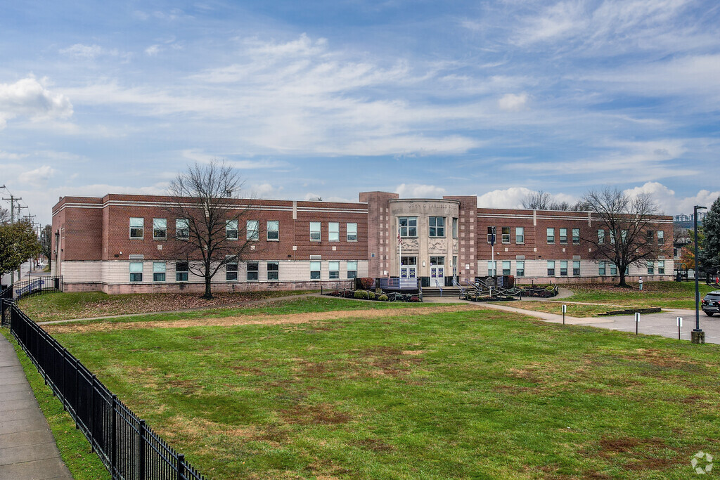John G. Carlisle Elementary School is in Covington.